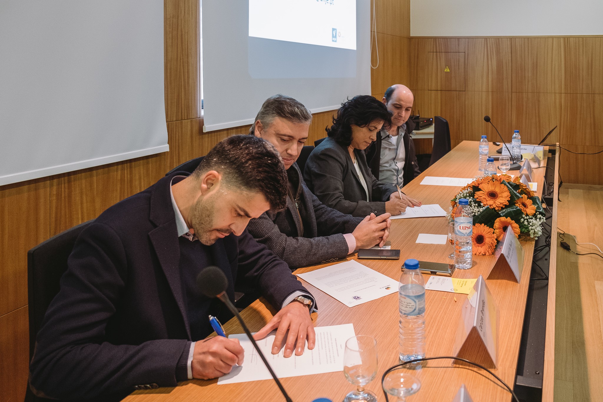 Protocolo com as Juntas